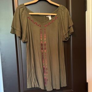 White Stag L Olive Green Embroidered Women's Swing Top Flutter Sleeve